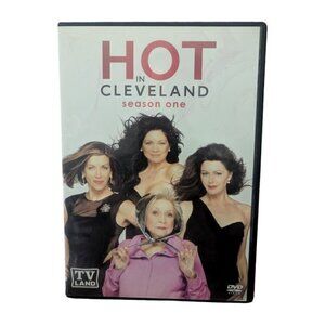 Hot in Cleveland: Season One (DVD, 2010)